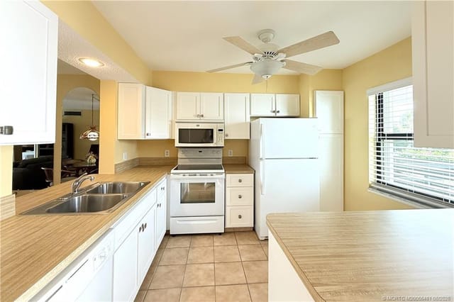 1950 SW Palm City Road 2205, Stuart, FL 34994
