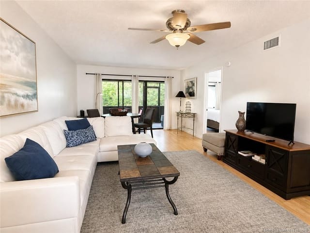 615 Oleander Street 103, Stuart, FL 34994