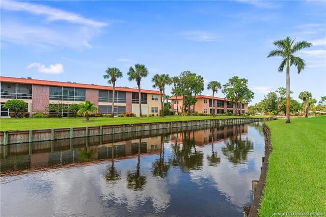 1931 SW Palm City Road 16D, Stuart, FL 34994