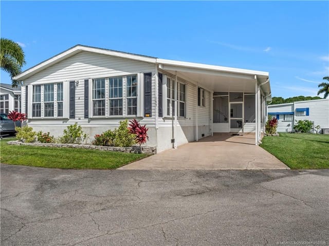 3500 S Kanner Highway 137, Stuart, FL 34994