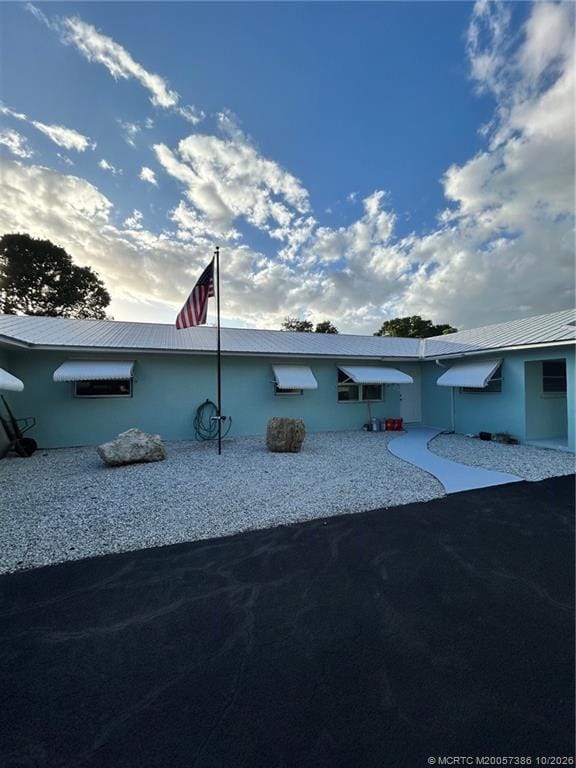 1825 NE Dixie Highway 2, Jensen Beach, FL 34957